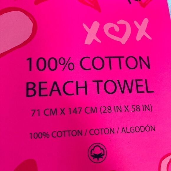 Betsey Johnson Rainbow Unicorn Colorful Beach Towel - Picture 7 of 7